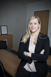 Sóley Ragnarsdóttir lögfræðingur hjá Samkeppniseftirlitinu svarar spurningunni Sóley Ragnarsdóttir lögfræðingur hjá Samkeppniseftirlitinu svarar spurningunni
